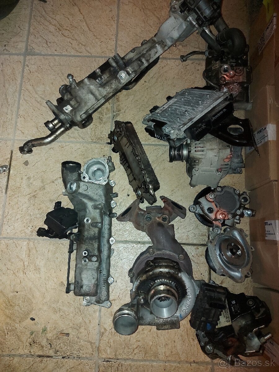 Predám komponenty z motora OM642 Mercedes - 2