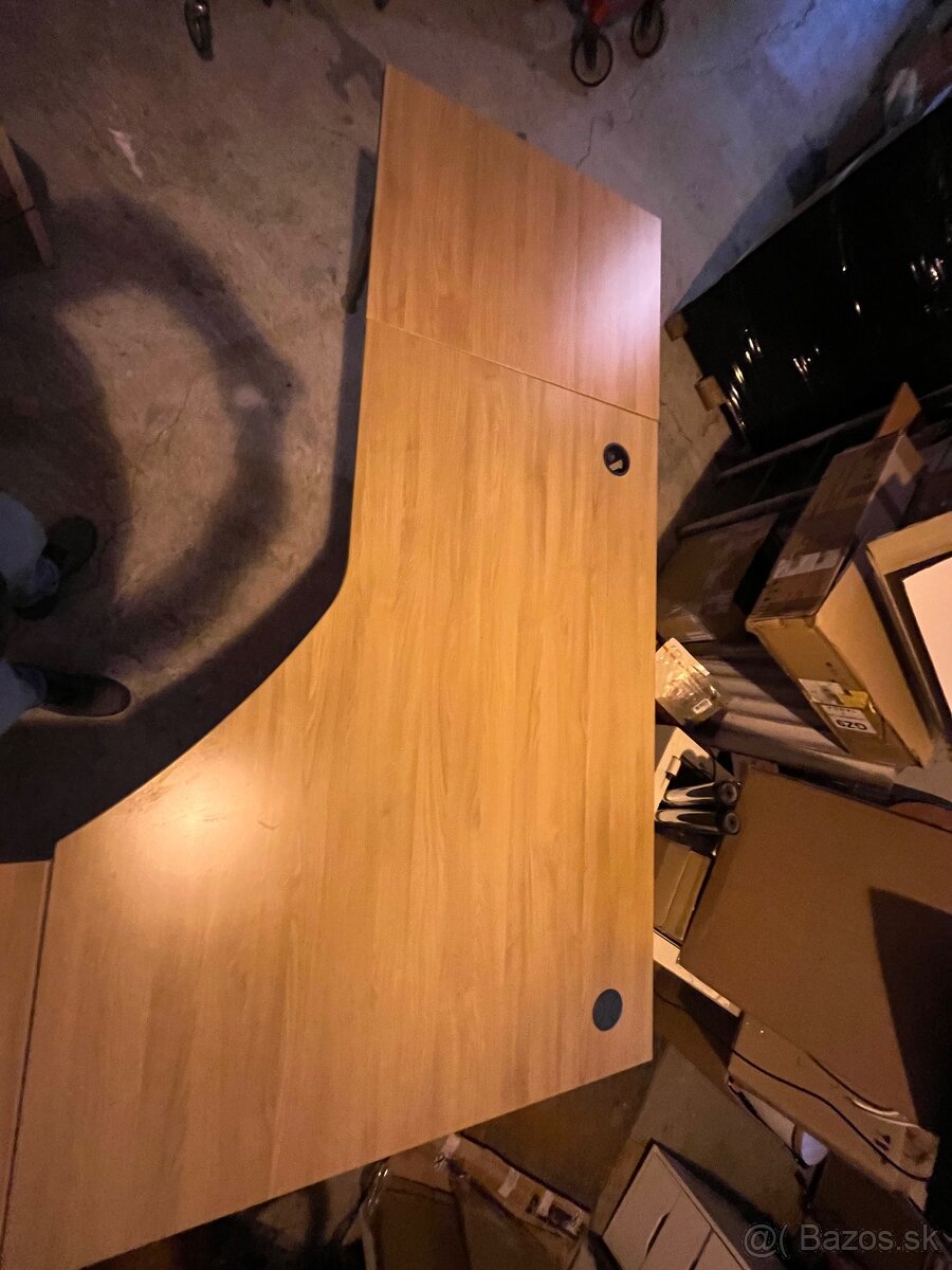 Rohový kancelársky stôl Kinnarps - 2