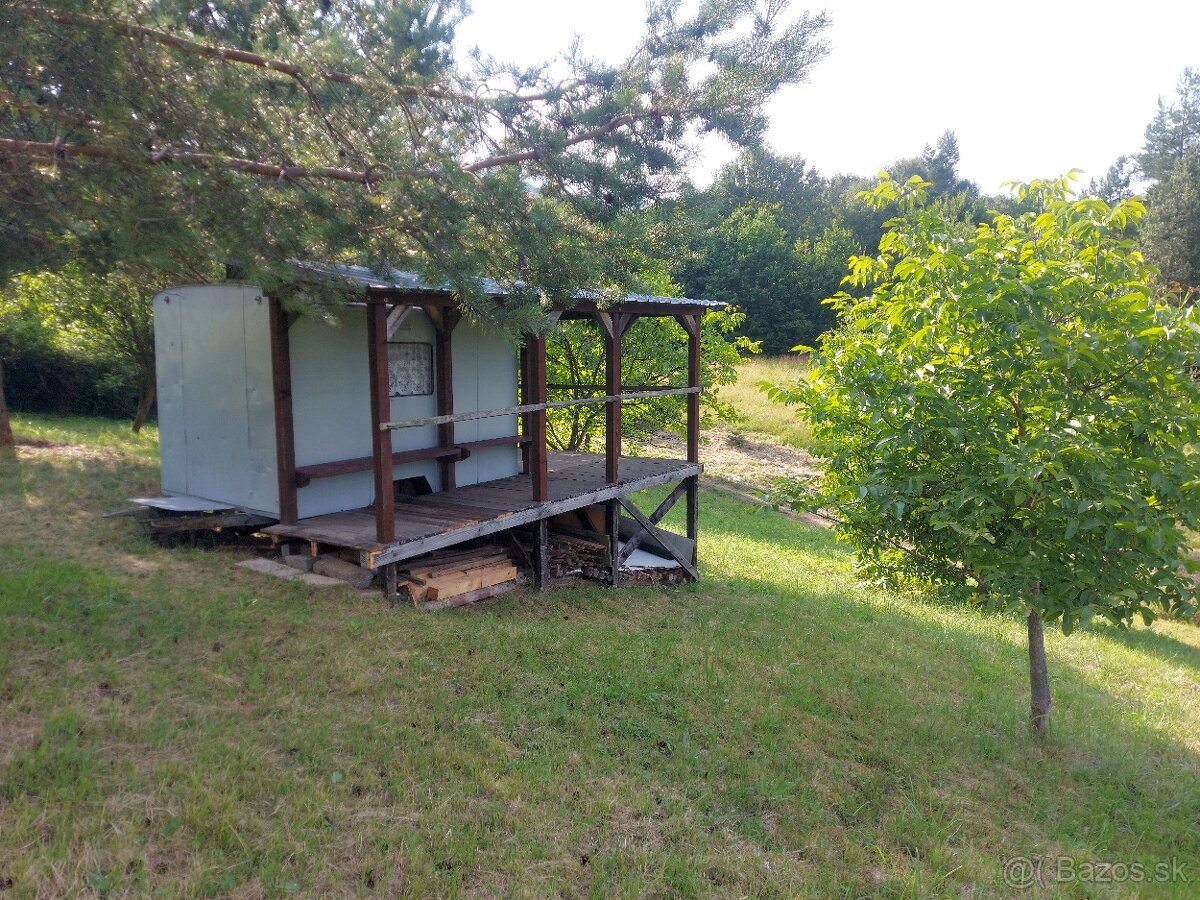 Predám pozemky v Papradne - 2