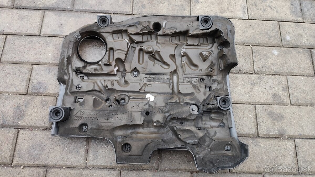 Kryt motora 2.0 TDI 103 KW CFF - 2