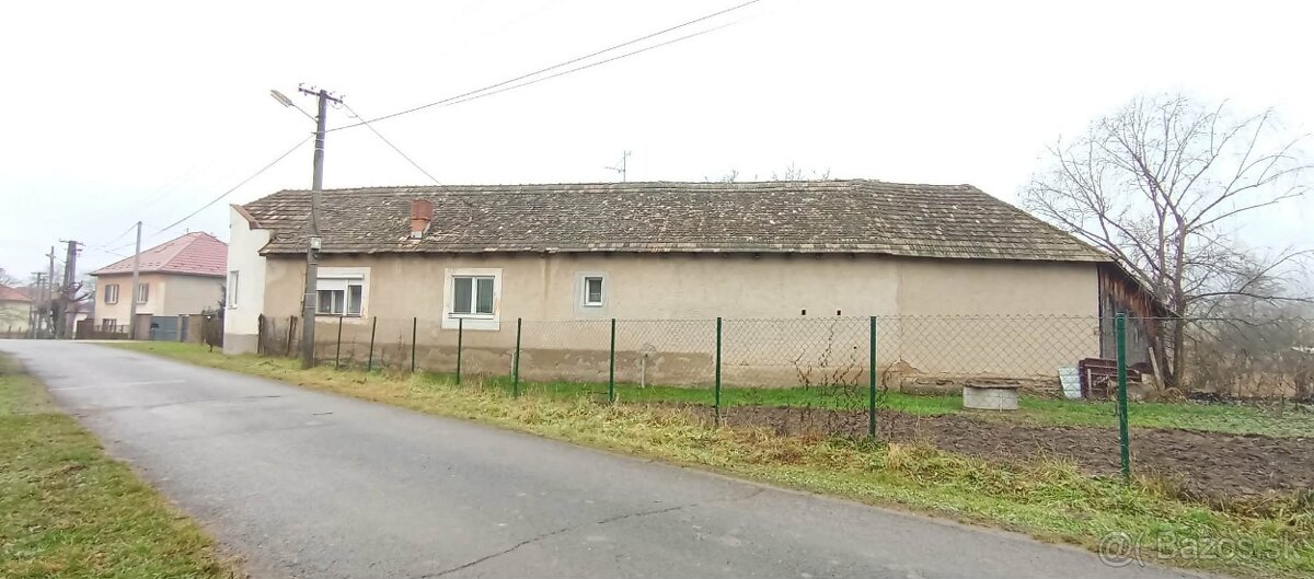 Vidiecky rodinný dom s veľkým pozemkom v obci Uhorské - 2