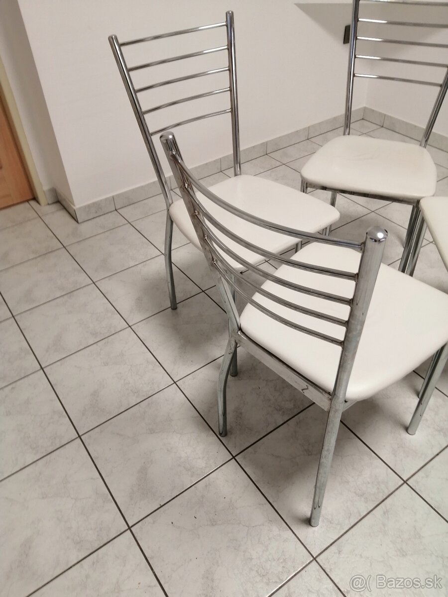 Stolicky - 2