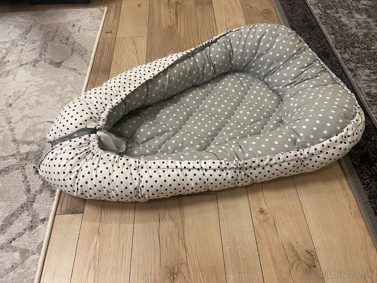 Hniezdo pre novorodenca - 2