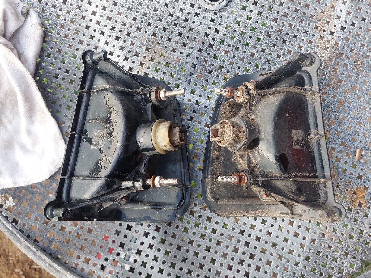 Predne smerovky skoda 120 - 2