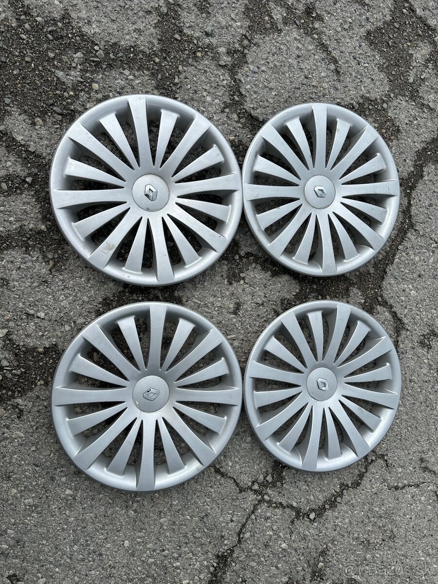 Renault puklice R16 - 2