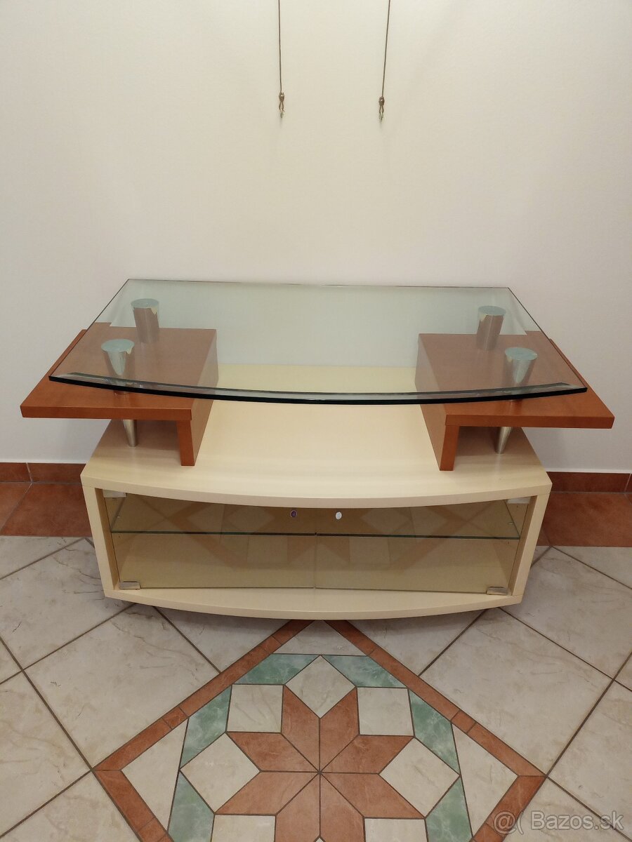 Obývačkova skrinka Alnus - 2