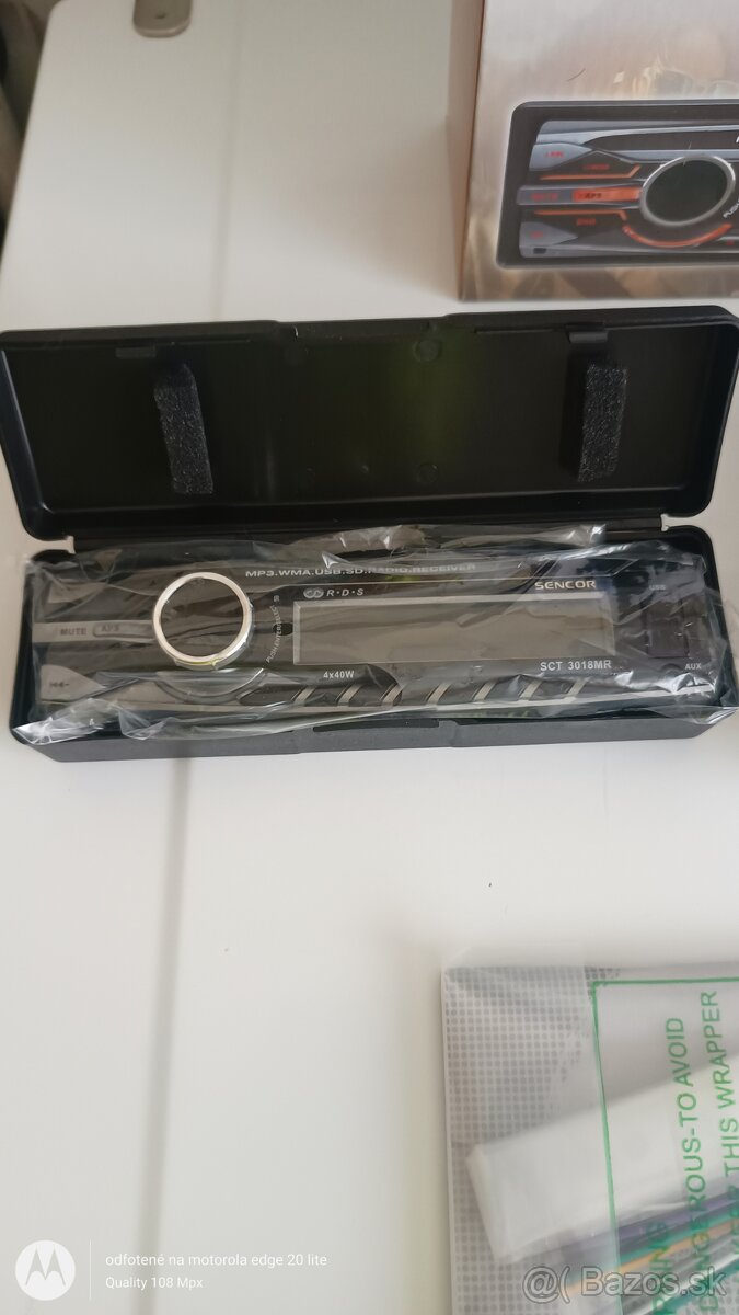 Predám autorádio Sencor - 2