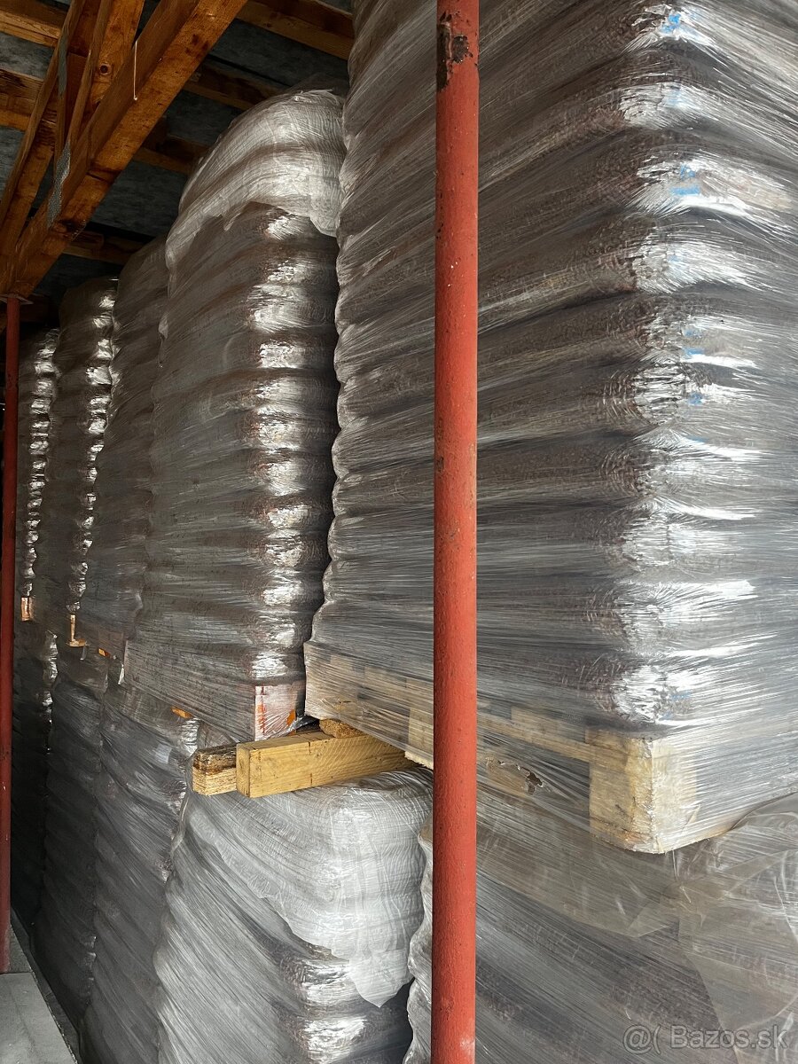 Pelety borovicové ENplus A1 - 2