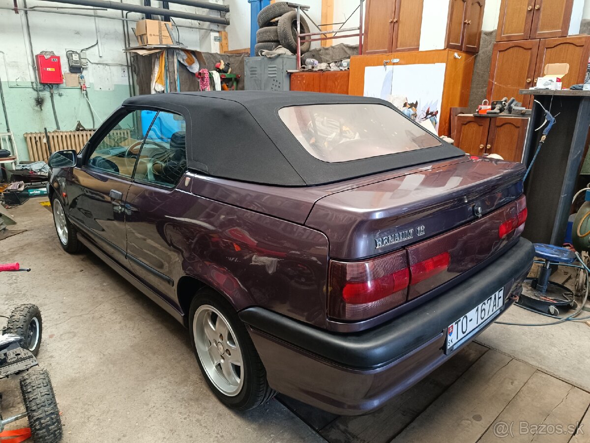 Predám Renault 19 Cabrio - 2