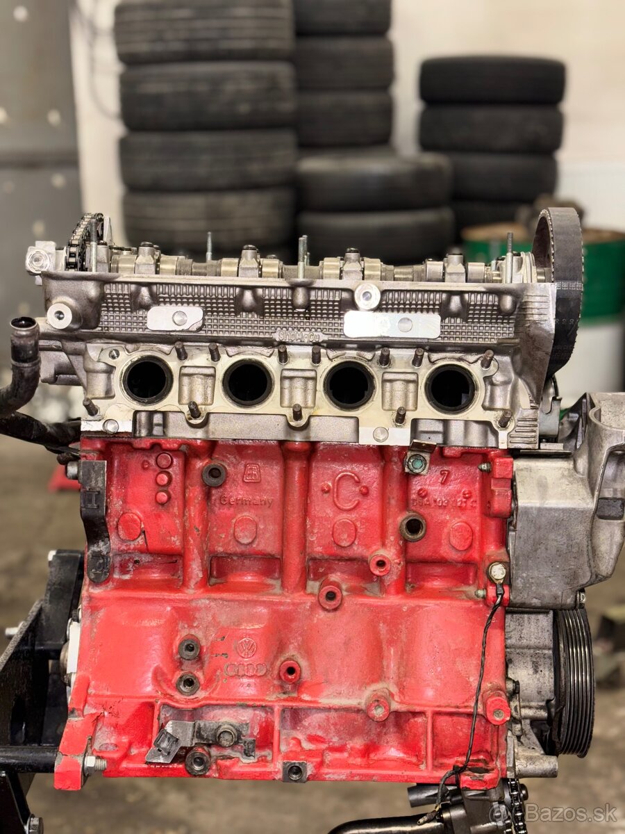 Predám kovaný motor 1.8t AUQ - 2