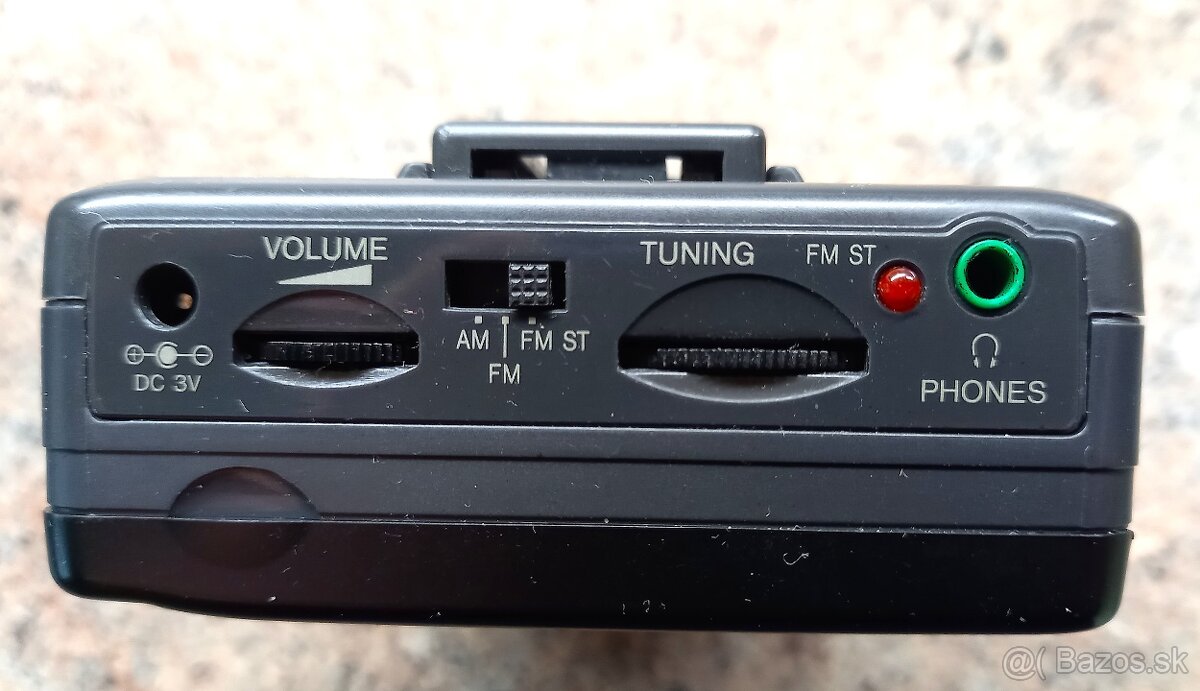 Predám walkman SHARP - 2