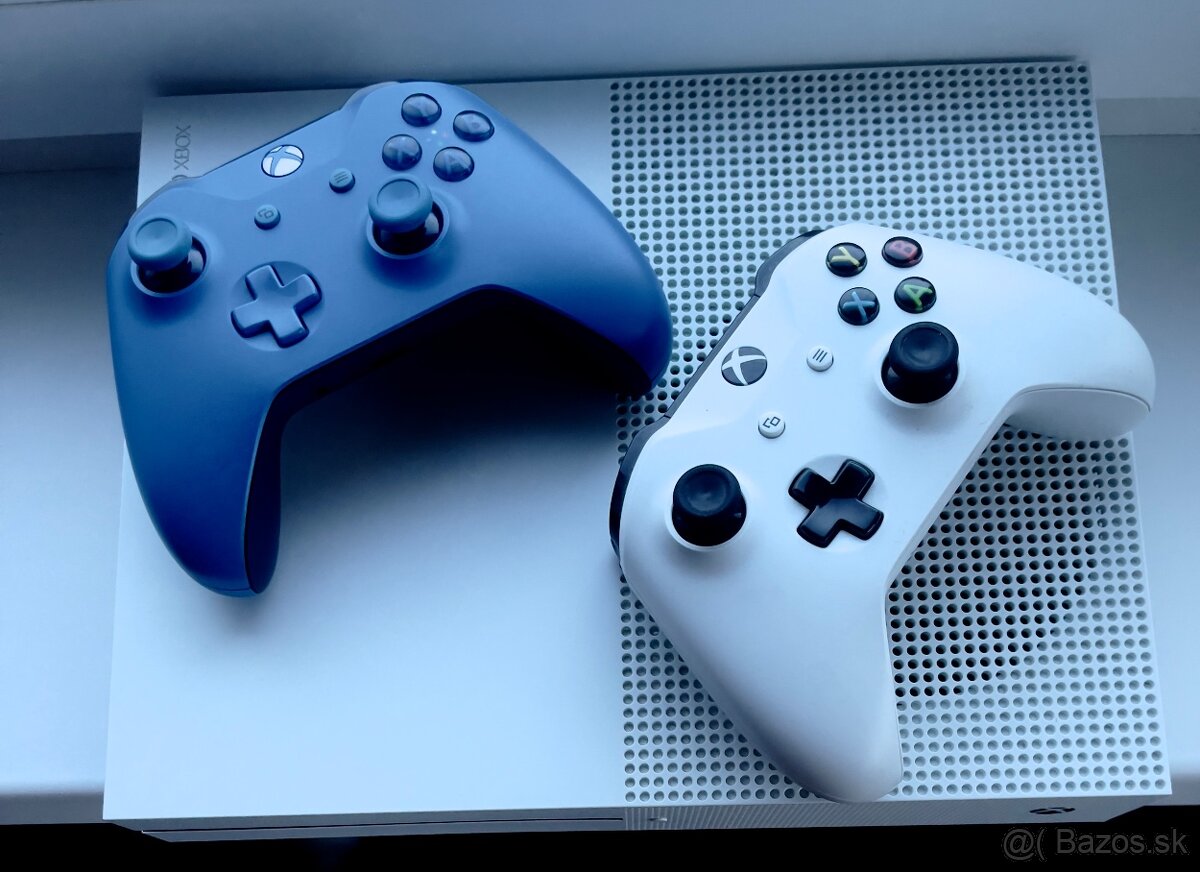Xbox One S+dva ovládače+hry - 2