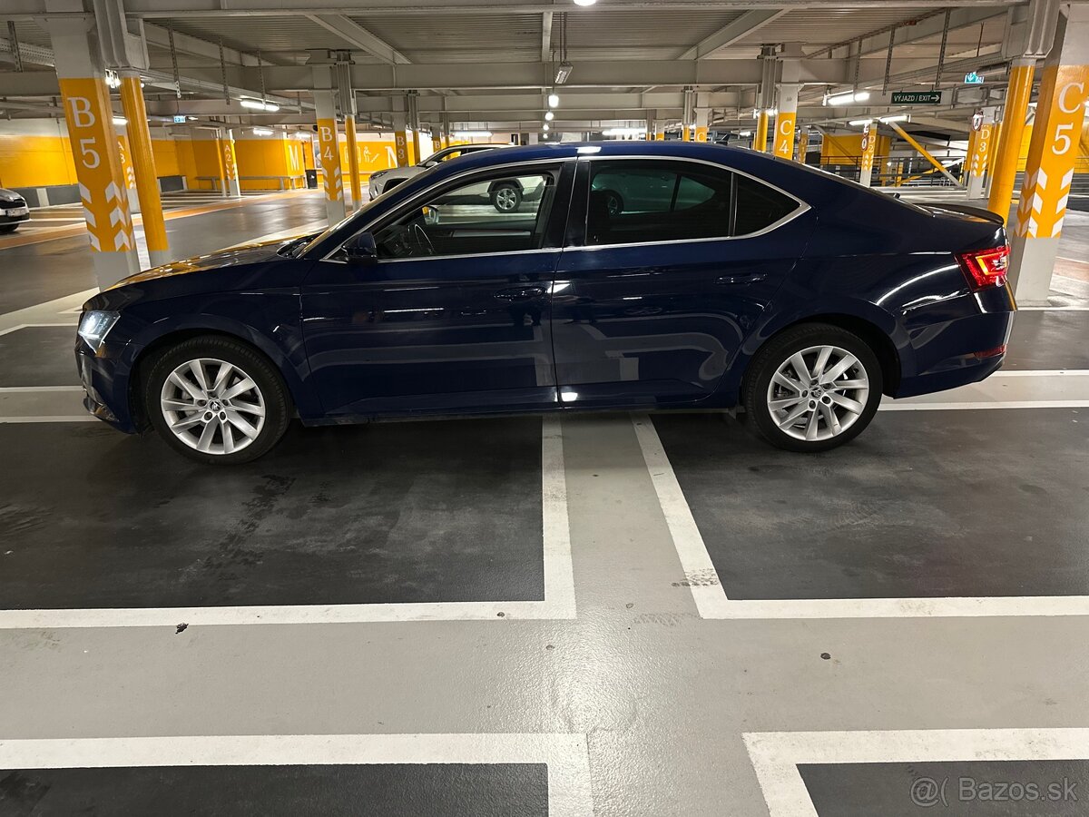 Škoda Superb 2.0 TDI DSG - 2