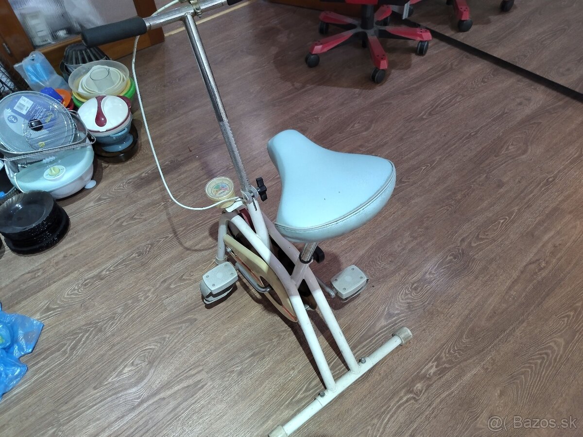 Stacionarny bycikel - 2