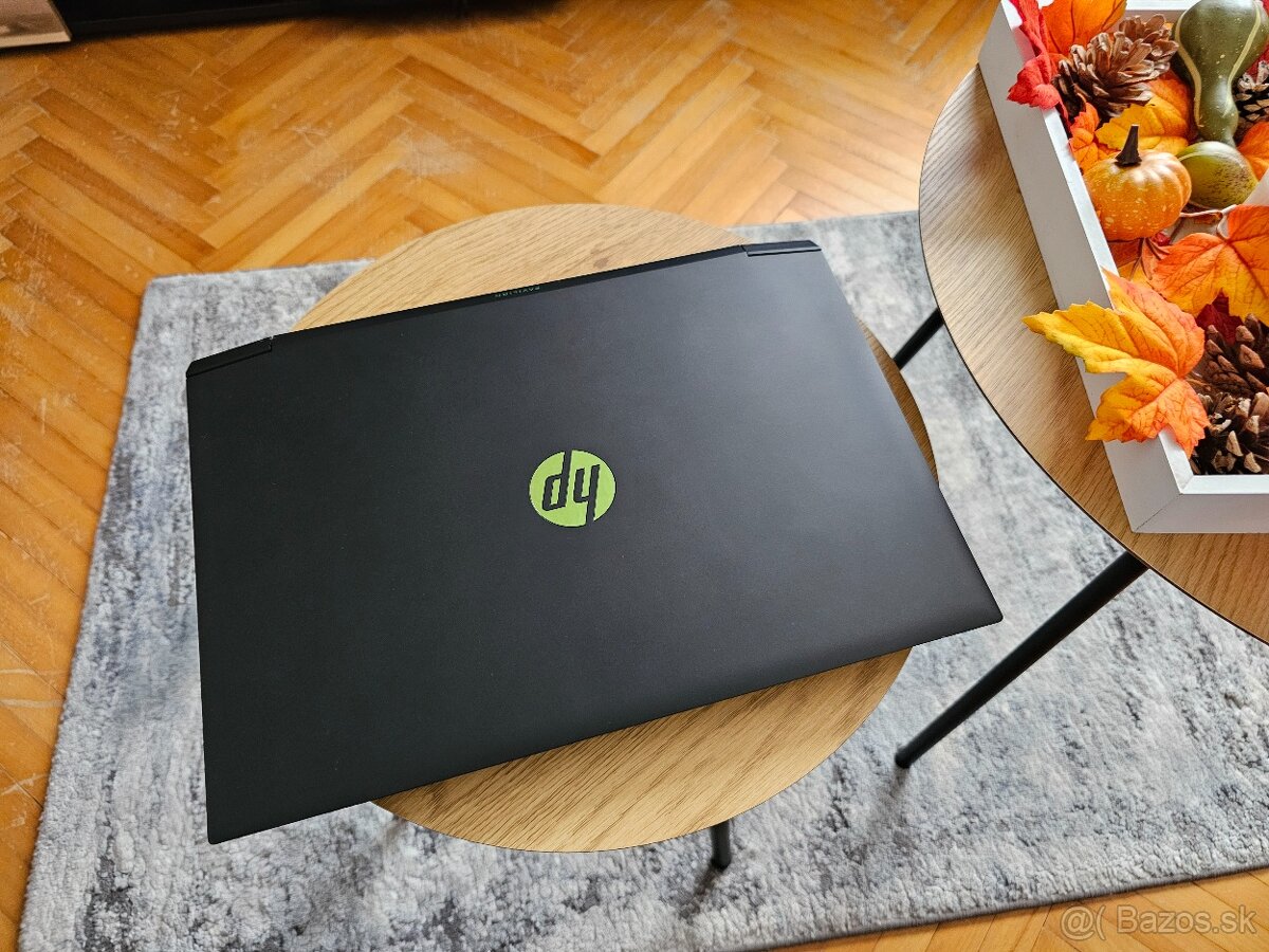 HP Pavilion Gaming 16 palcový GTX1650 Ti - 2