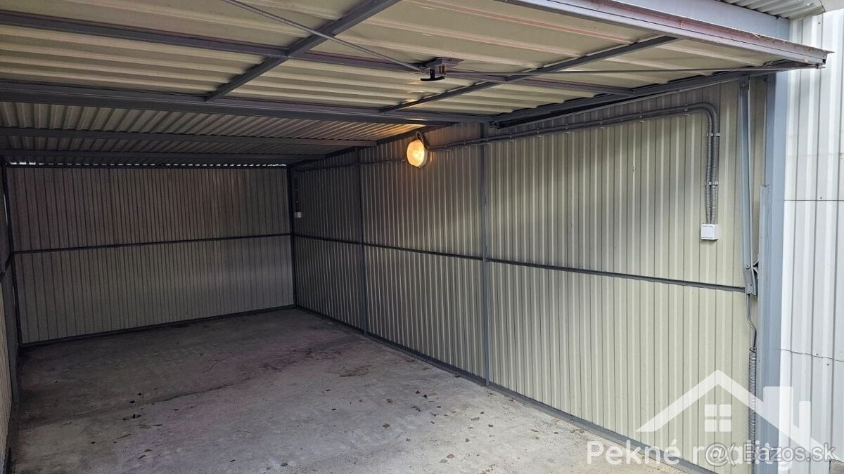 Prenájom veľkej garáže/skladu vo Zvolene - 2