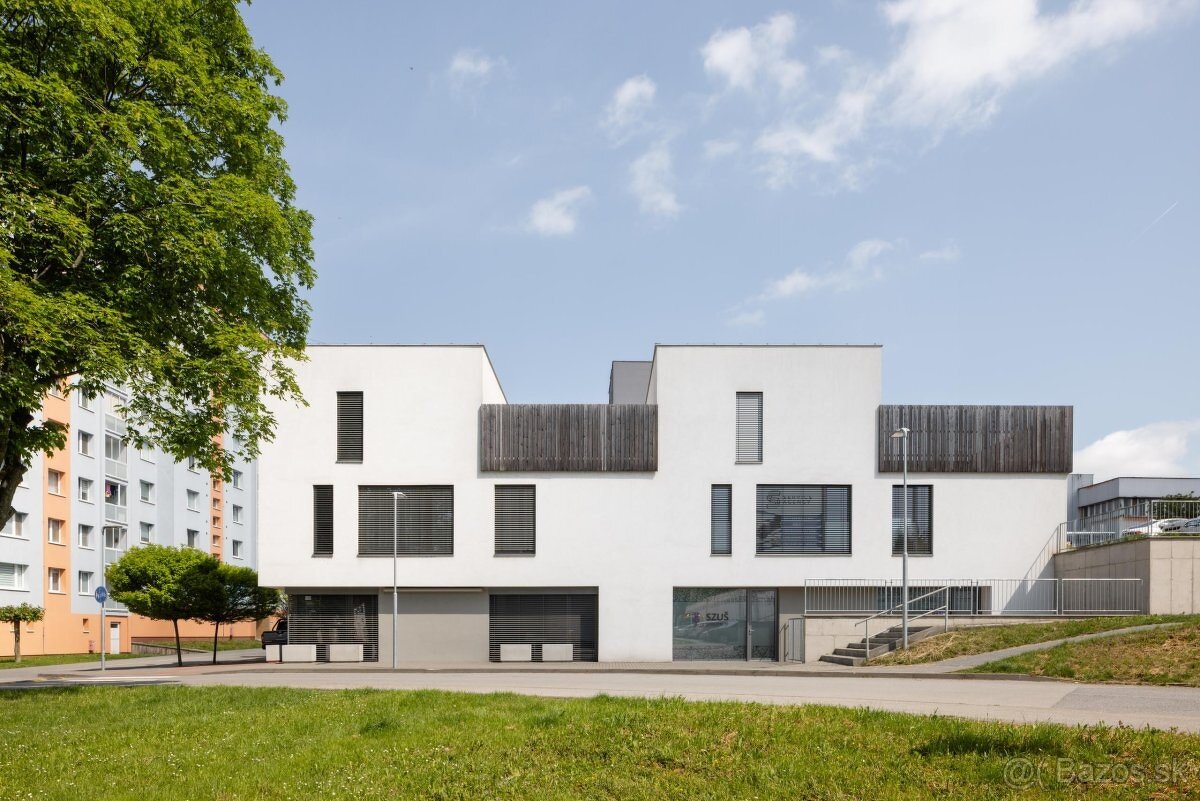 Dom - 5 izbový byt v Stropkove – Centrum - 2