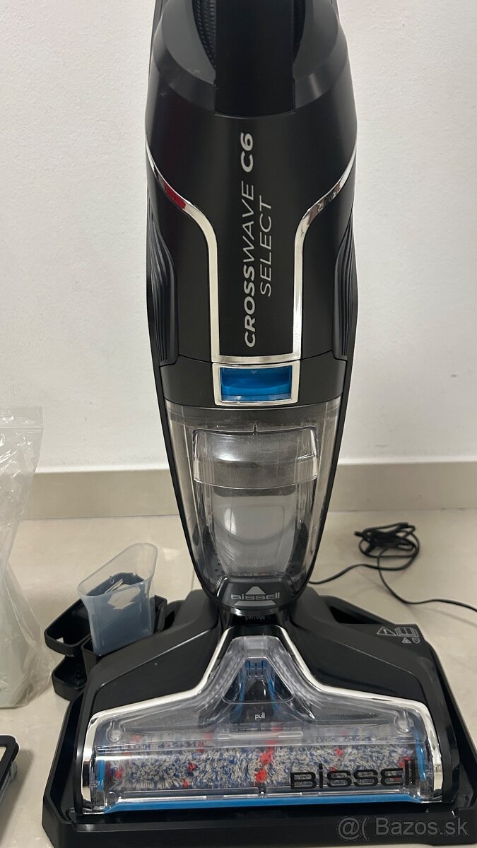 Bissel tyčový vysávač - 2
