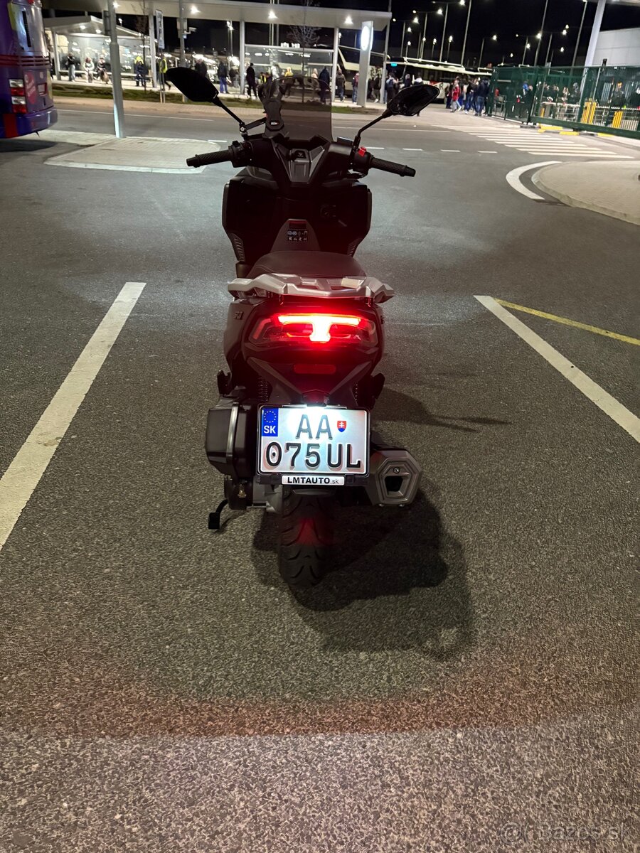 Dobrý deň Predám skúter voge - 2