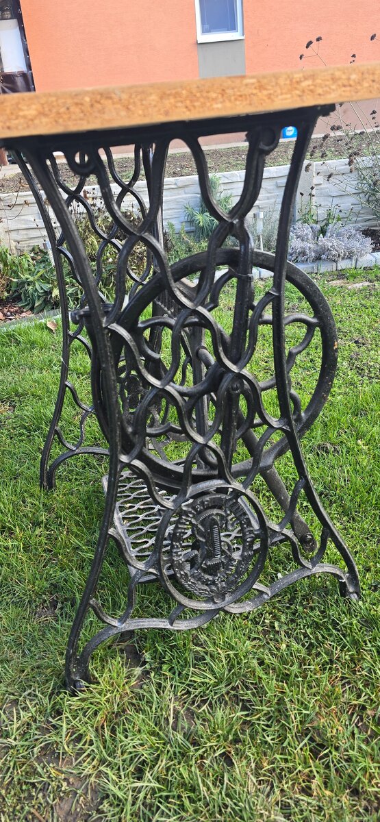 Singer konštrukcia - 2