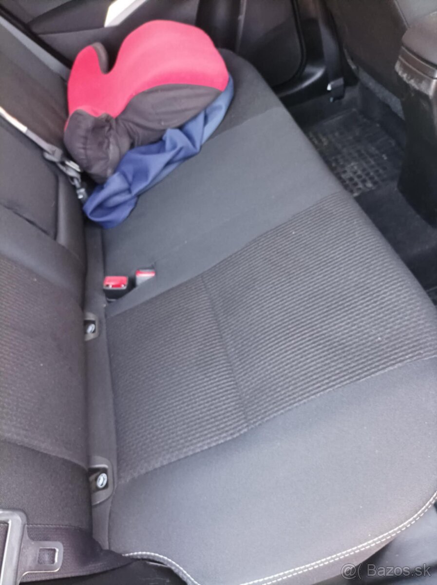 predám suzuki sx4 s-cross - 2