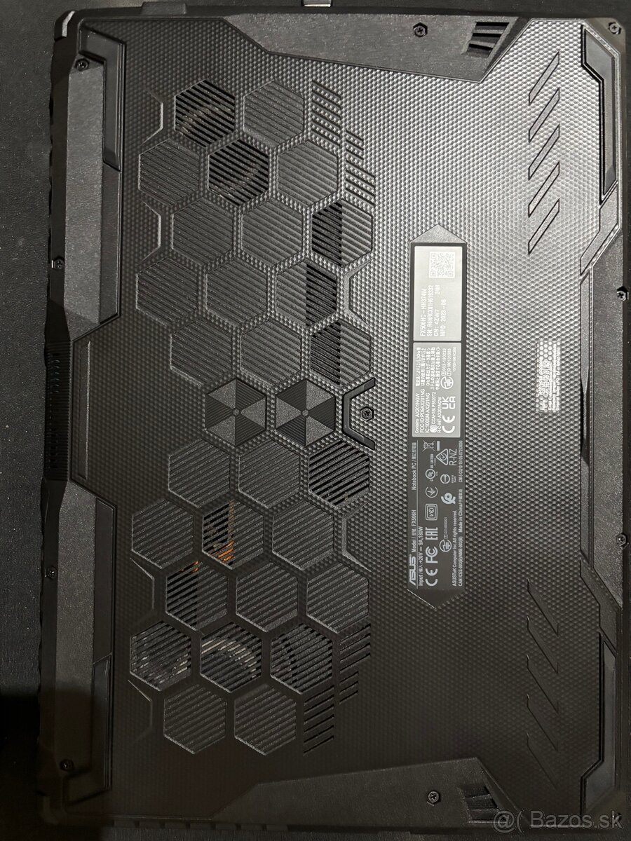 herný notebook ASUS TUF Gaming F15 - 2