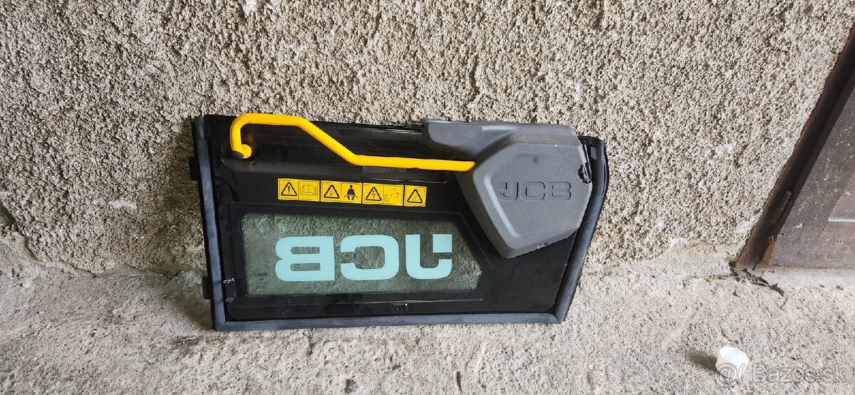 JCB Teleskopický nakladač - 2