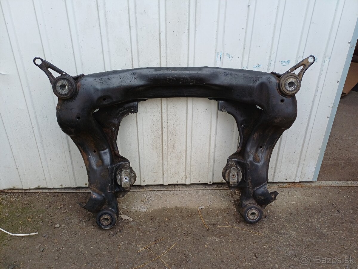 Rozpredám Škoda Superb 1 2.5tdi - 2