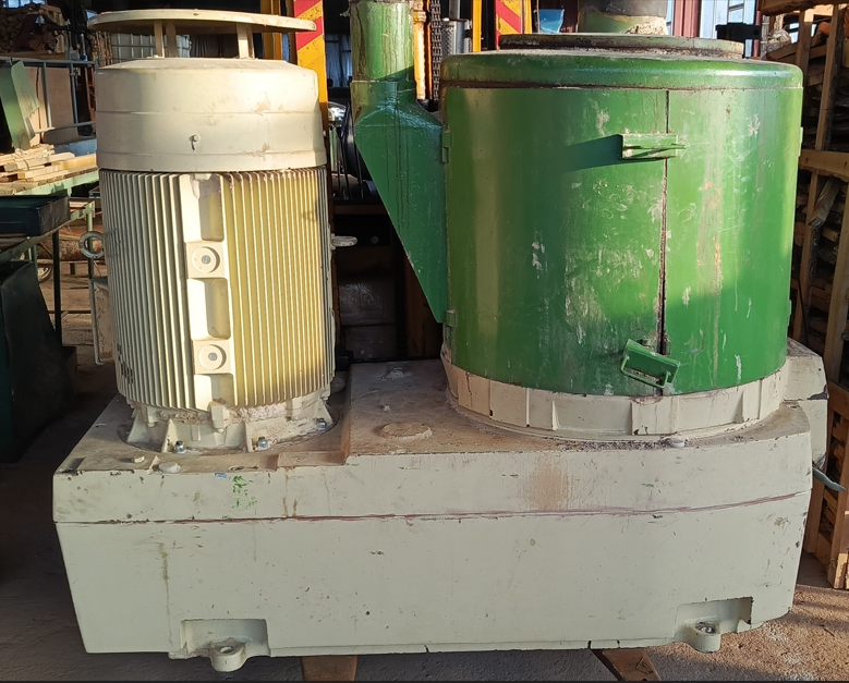 peletovací lis TL 700 - 2