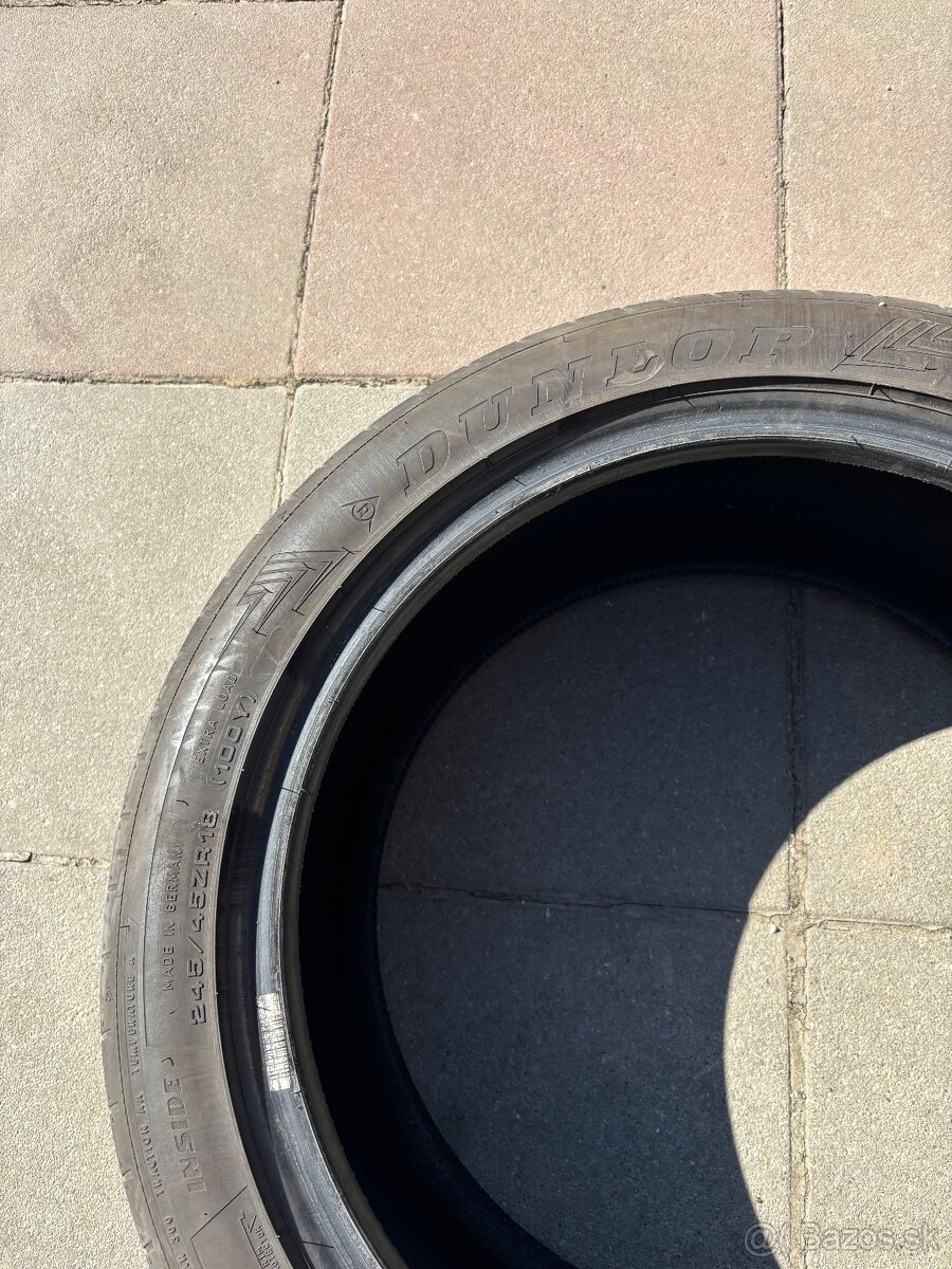 Dunlop sport maxx 245/45 R18 - 2