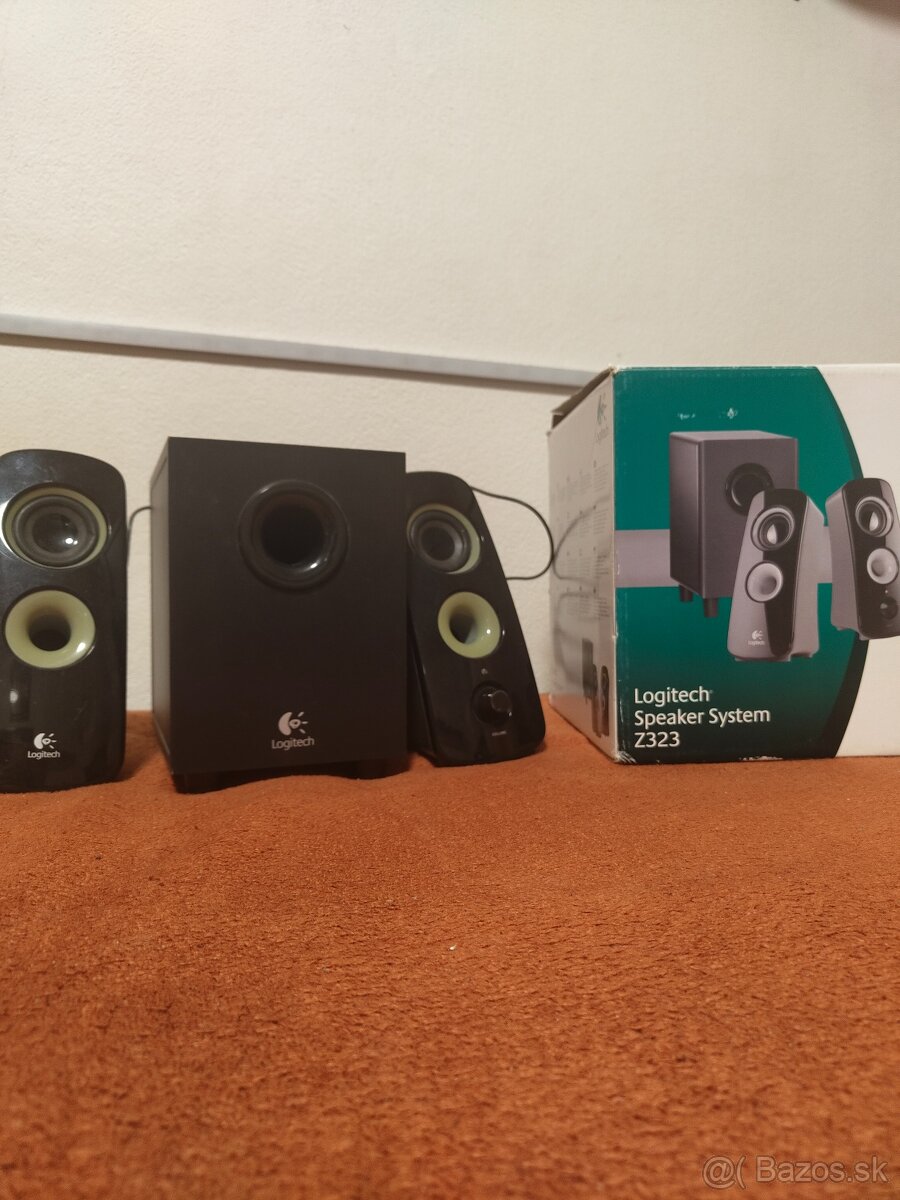 Logitech repráky zo suboferom - 2