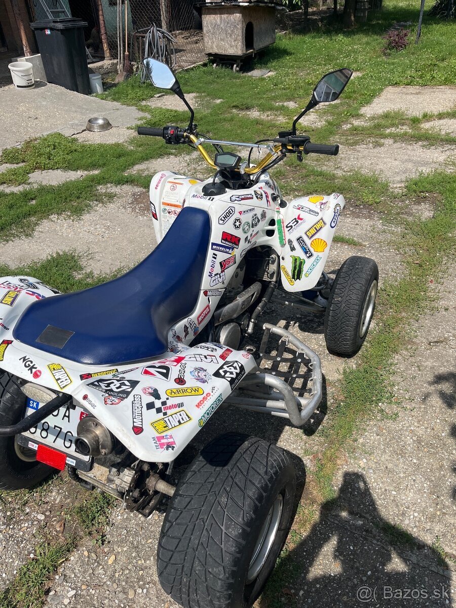 Suzuki LTZ