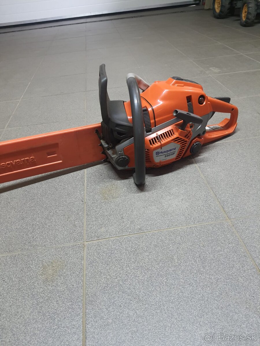 Motorová píla Husqvarna 550 XP - 2