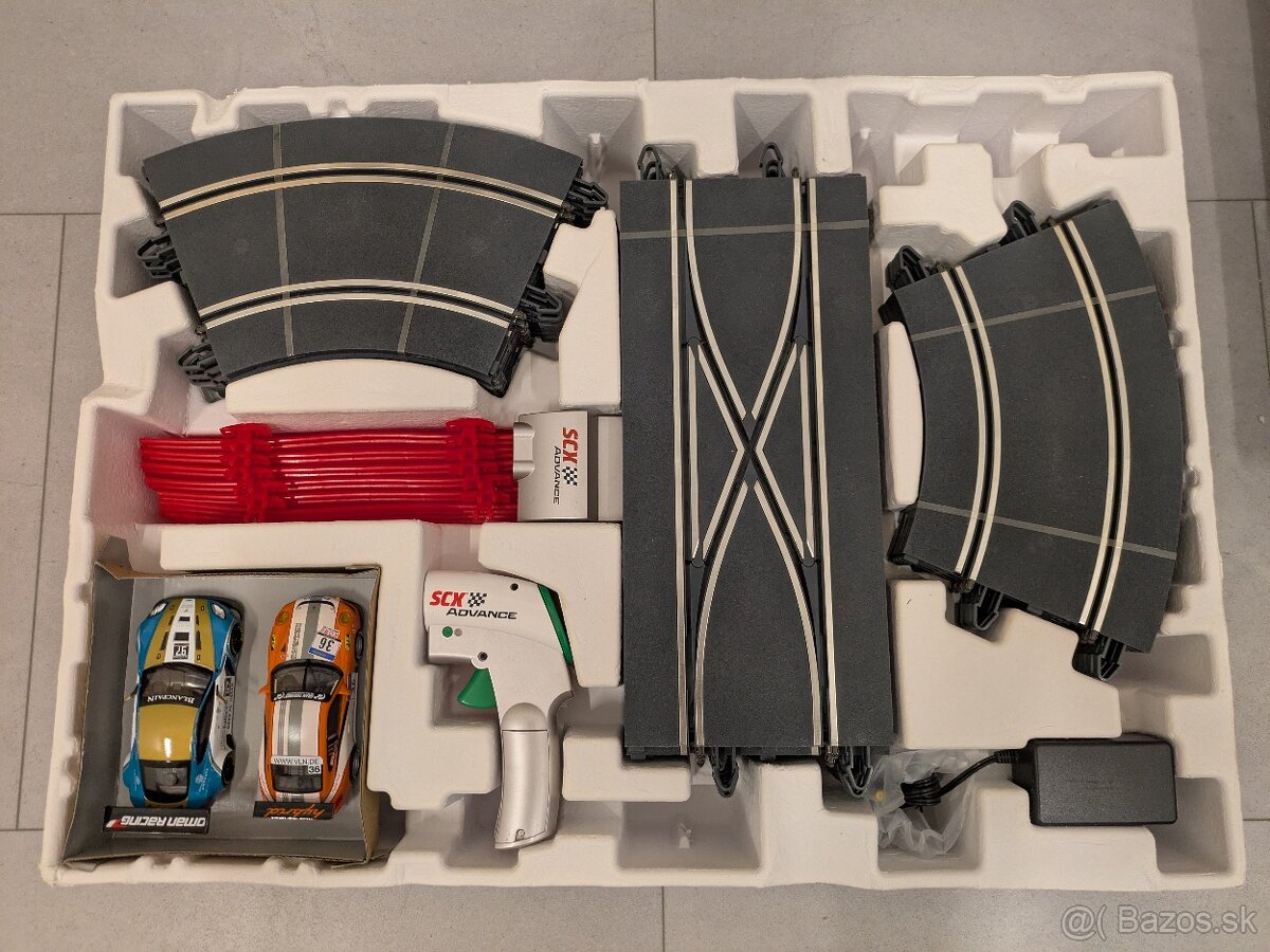 Digitálna autodráha Scalextric Advance GT3 Series - 2