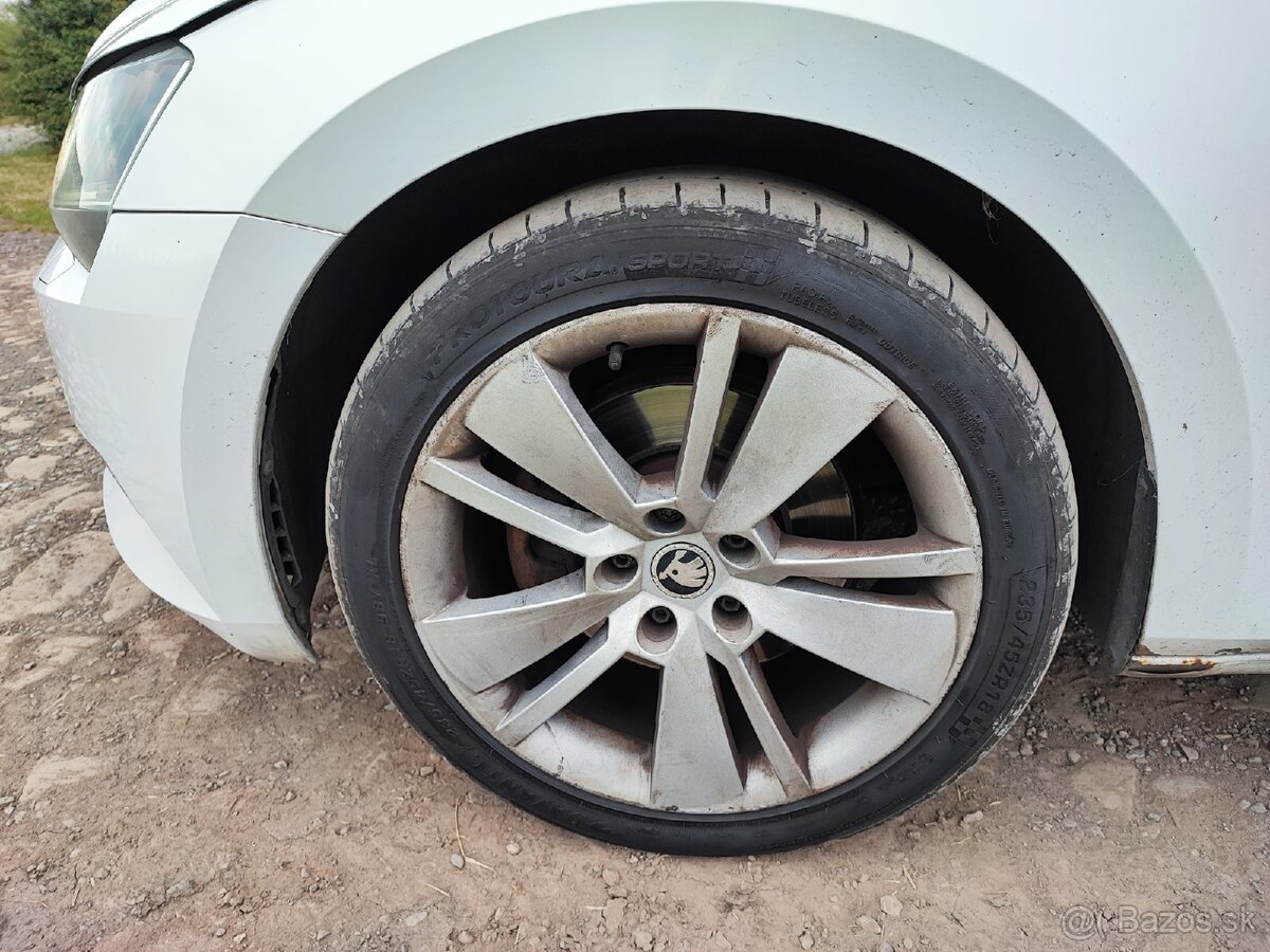 Rozpredám Škoda Superb 3 Kombi 2.0tdi - 2