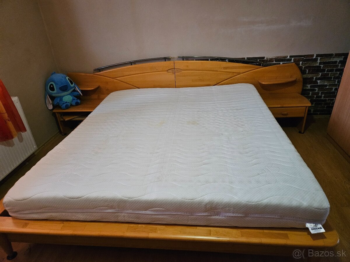 Manželská posteľ - 2