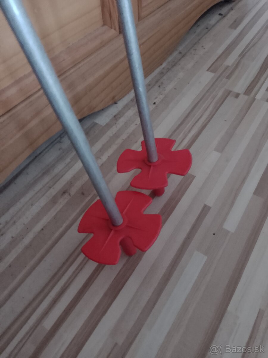 Detské lyžiarske paličky. - 2