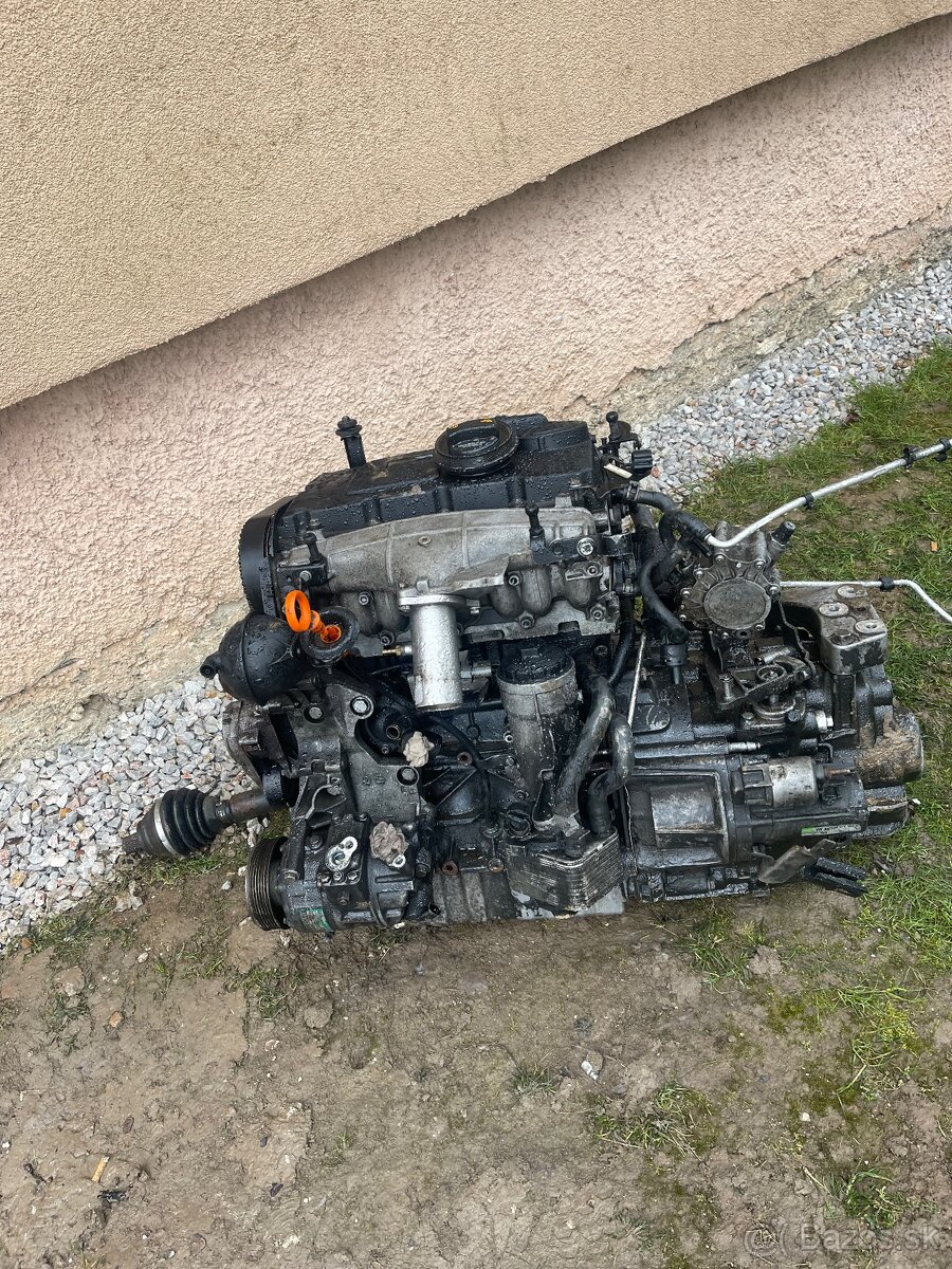 Rozpredam motor BKD 2.0 103kw - 2