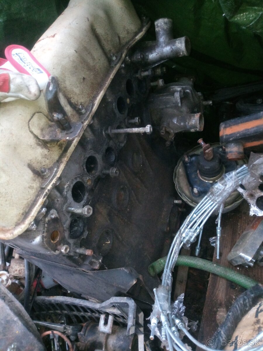 Lada Niva 1.6- motor - 2