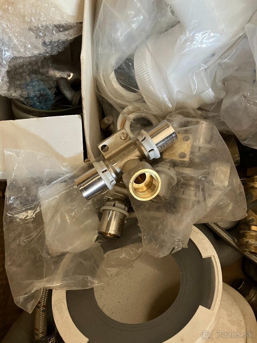 Predam zvysky instalaterskeho materialu - 2