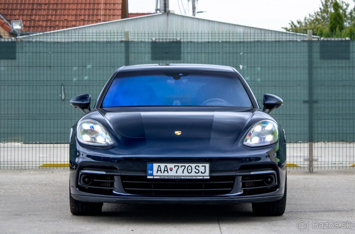 Porsche Panamera 4 E-Hybrid 4x4 A/T - 2