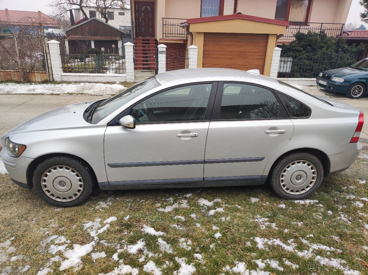 Volvo s40 2.0L diesel - 2