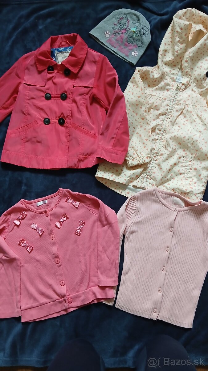 Balik oblecenia 98-104 cca 40ks - 2