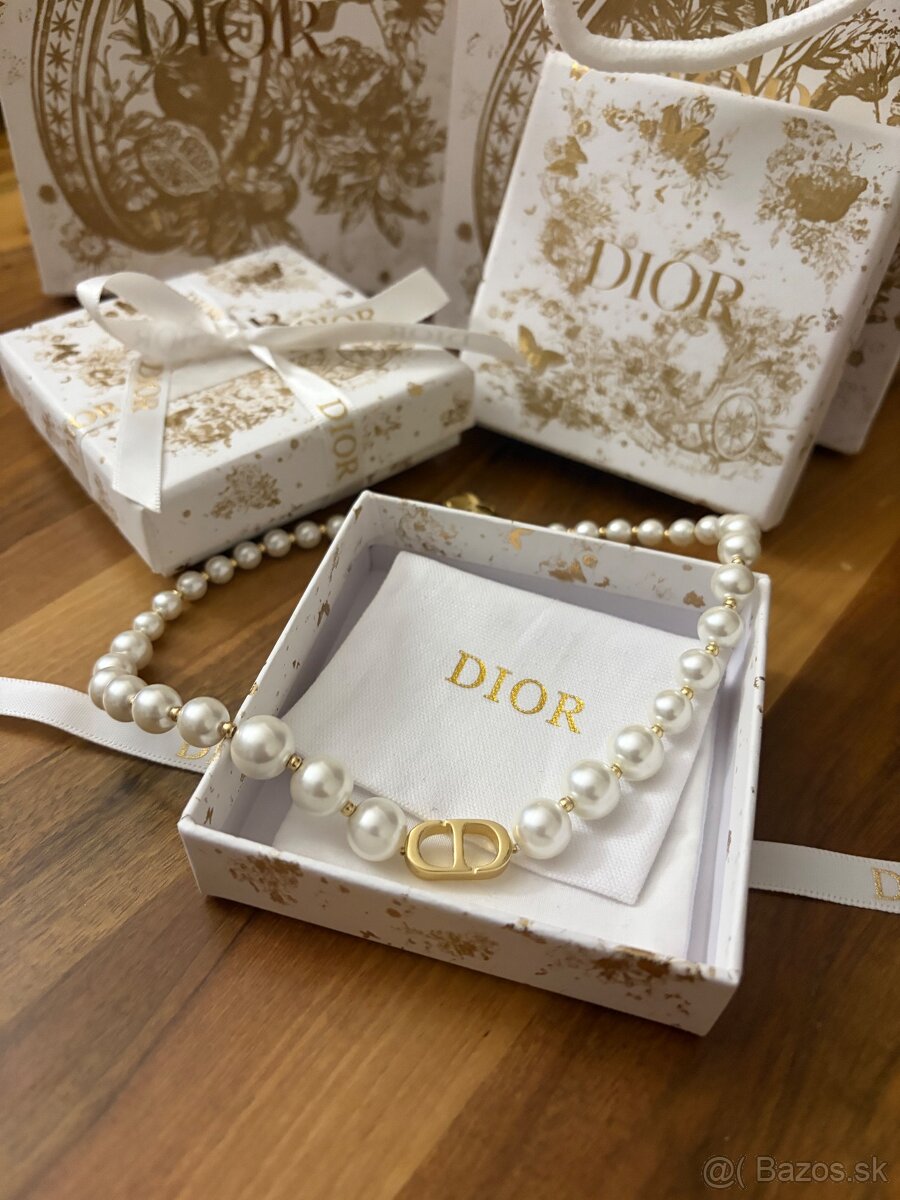 Dior náhrdelník - 2