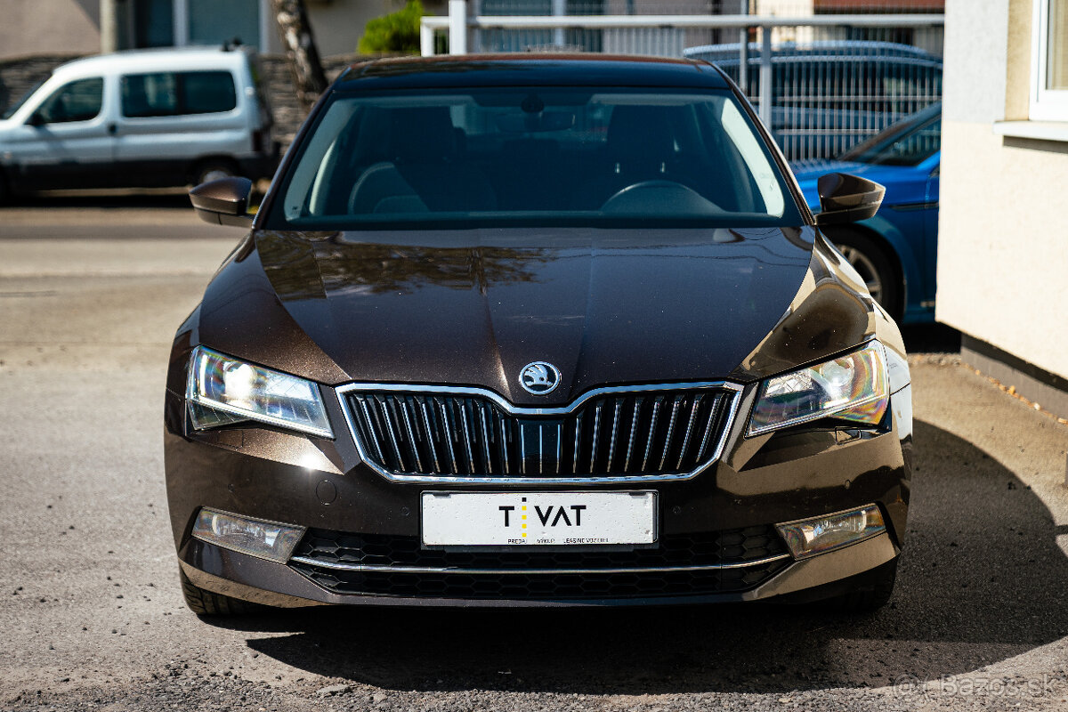 Škoda Superb 2.0 TDI 4x4 Ambition - 2