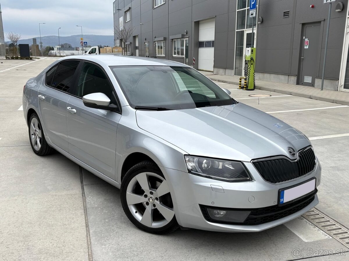 Škoda Octavia III 1.6 TDI Style DSG - 2