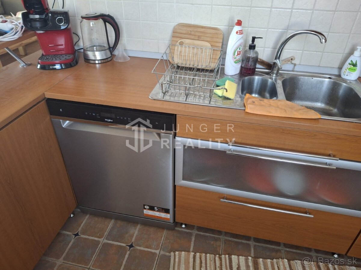 Na prenájom 3-izbový byt v Rožňave - 2