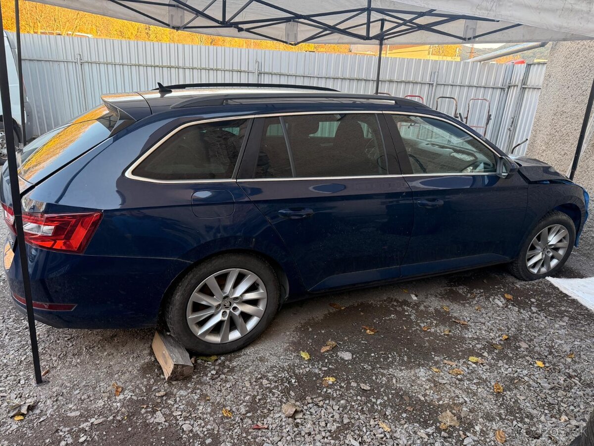 ROZPREDÁM ŠKODA SUPERB III COMBI 2.0 TDI – r. 2016 - 2