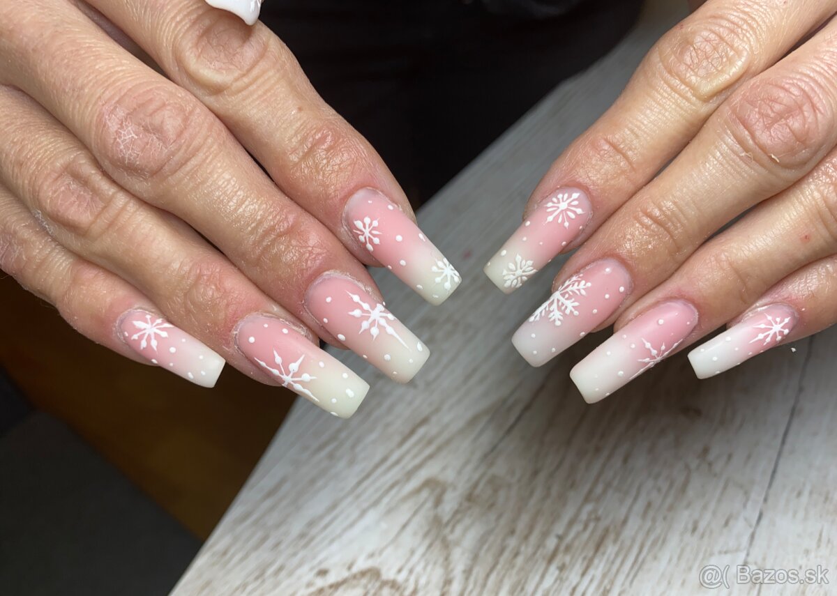 Gélové nechty - 2