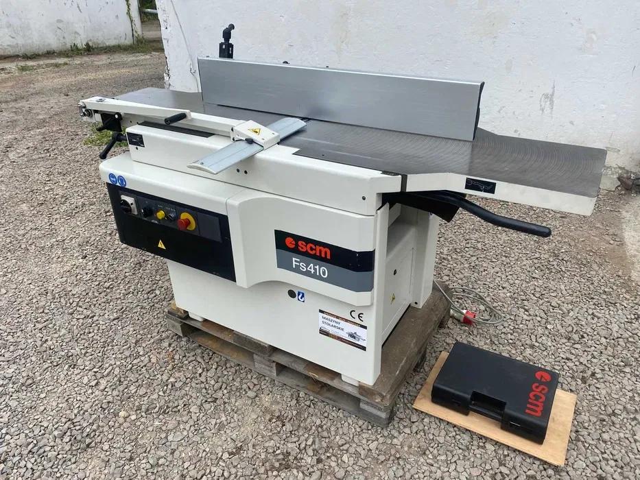 Srovnávačka s protahem SCM FS 410 - 2